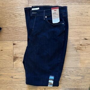 Levi's Women's Dark Blue Boot Cut Jeans